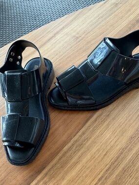 Melissa - Black  Shiny - Jelly - Scented Sandal  - Size 5 - NWT